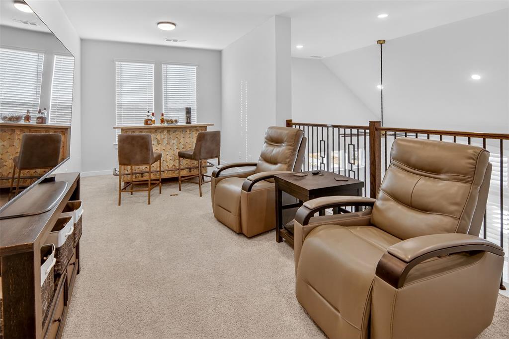 14521 Walsh Avenue Property Photo 22