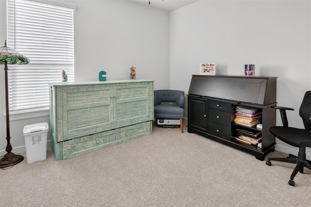 14521 Walsh Avenue Property Photo 31
