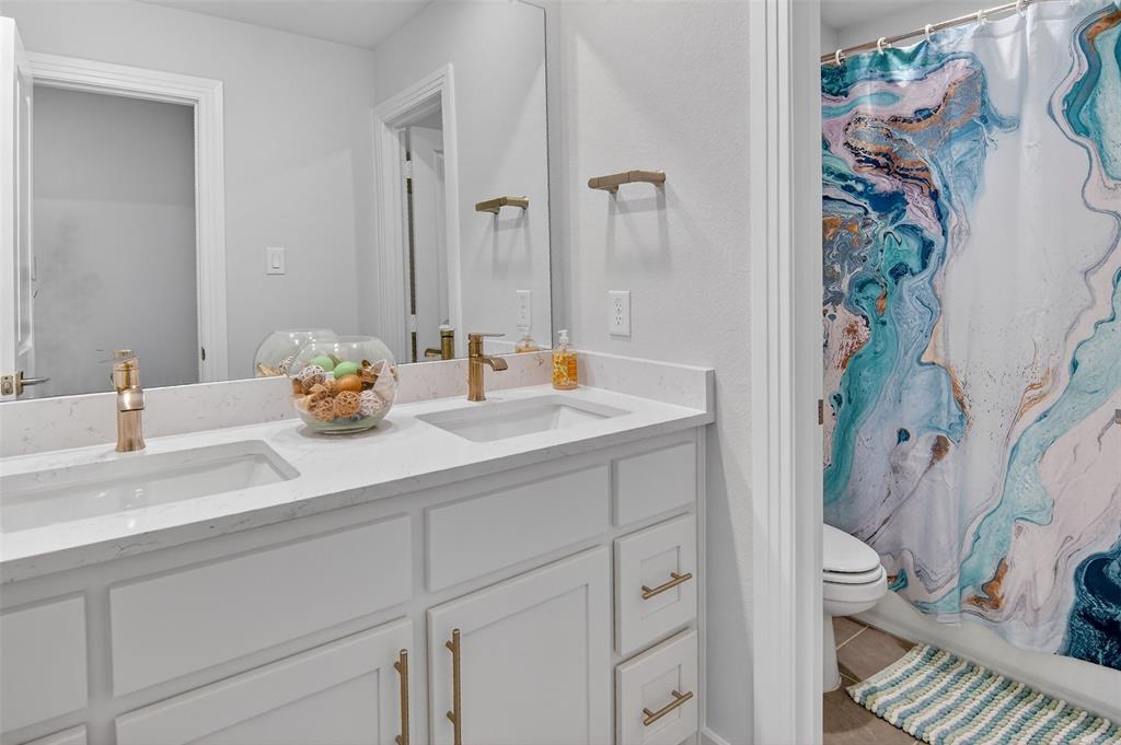 14521 Walsh Avenue Property Photo 32