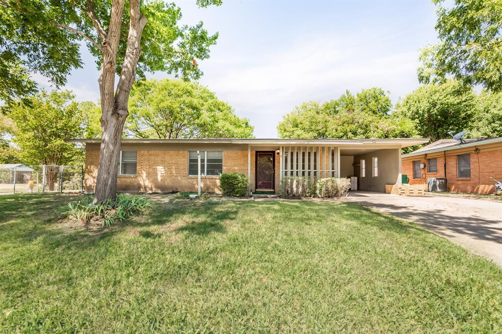 1203 Sunnybrook Drive Property Photo 1