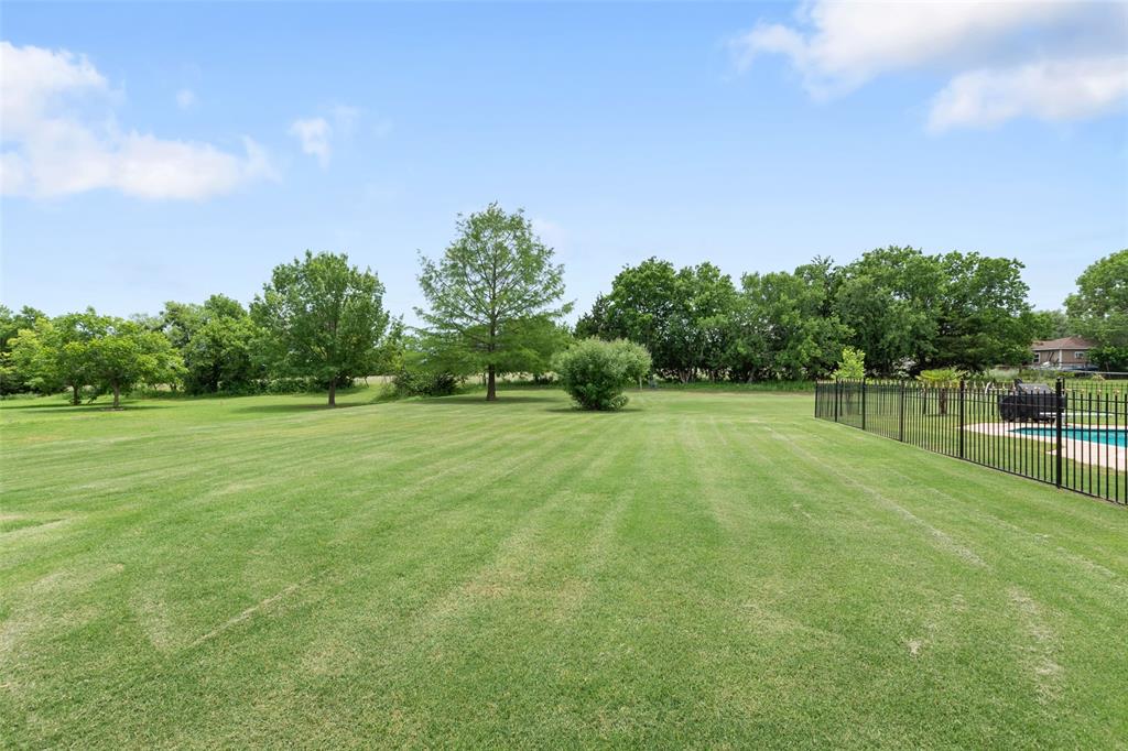 404 High Meadow Lane Property Photo 35