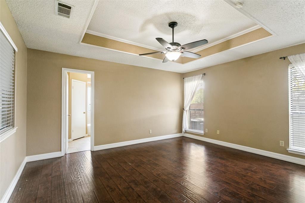 928 Ledgemont Drive Property Photo 6