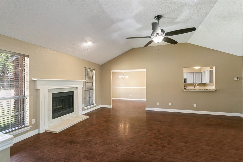 928 Ledgemont Drive Property Photo 8