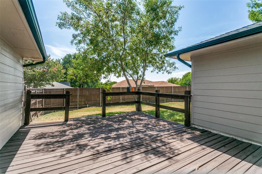 928 Ledgemont Drive Property Photo 23