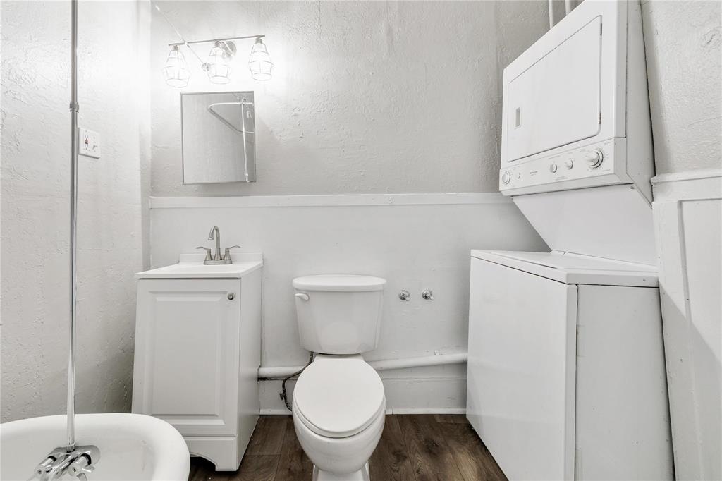 4630 Junius Street Property Photo 29