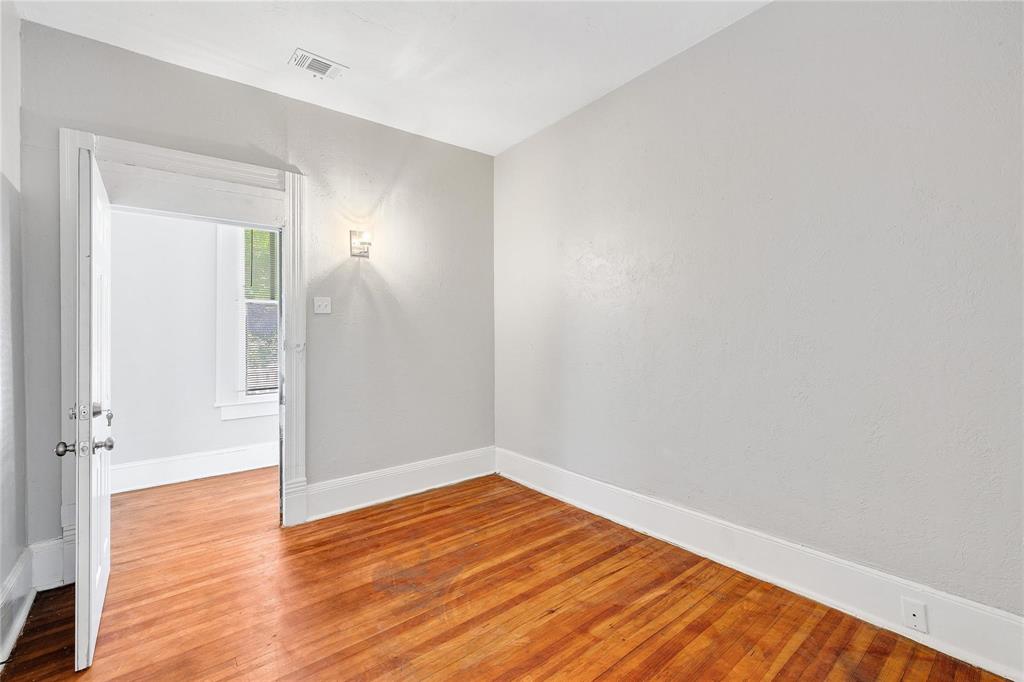 4630 Junius Street Property Photo 31