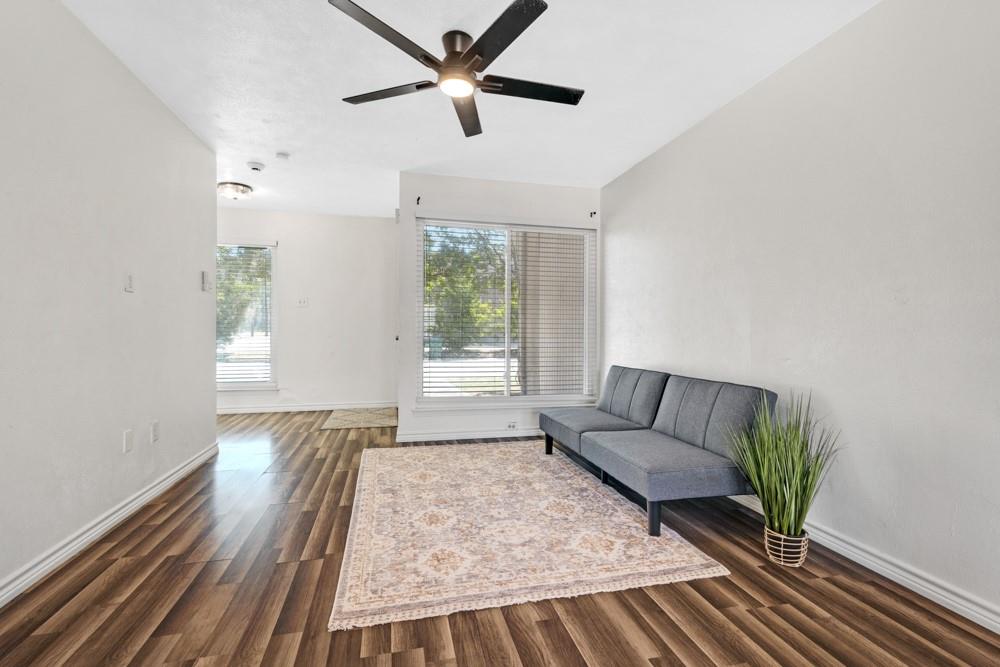 1404 Sombre Vista Drive Property Photo 12