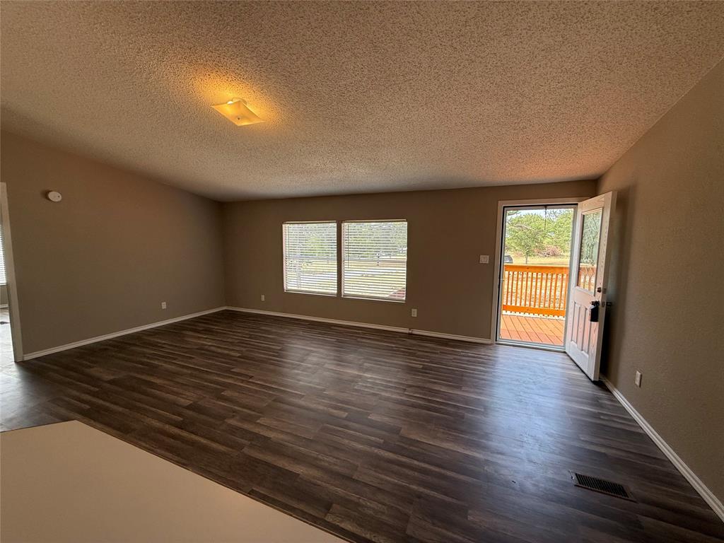 122 Little Valley Drive Property Photo 7