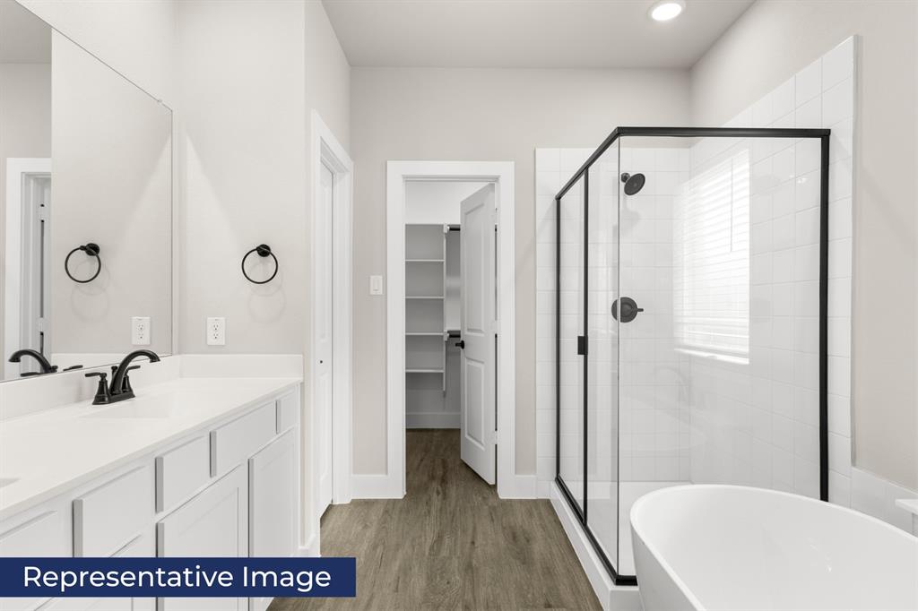 3052 Tamarack Trail Property Photo 8