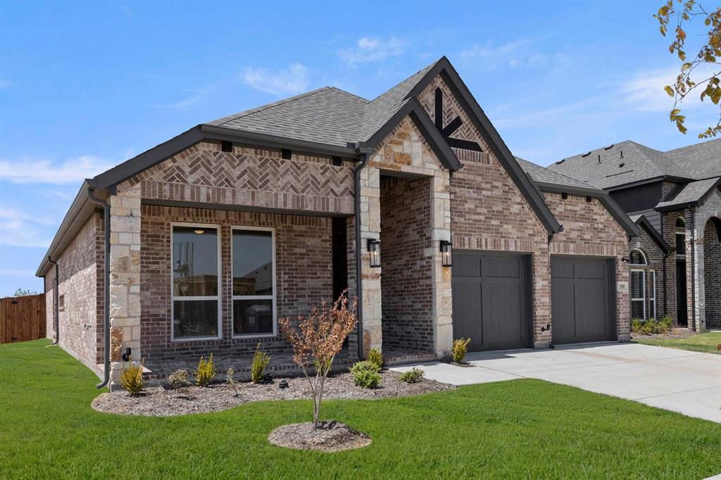 3309 Heather Lake Court Property Photo 2