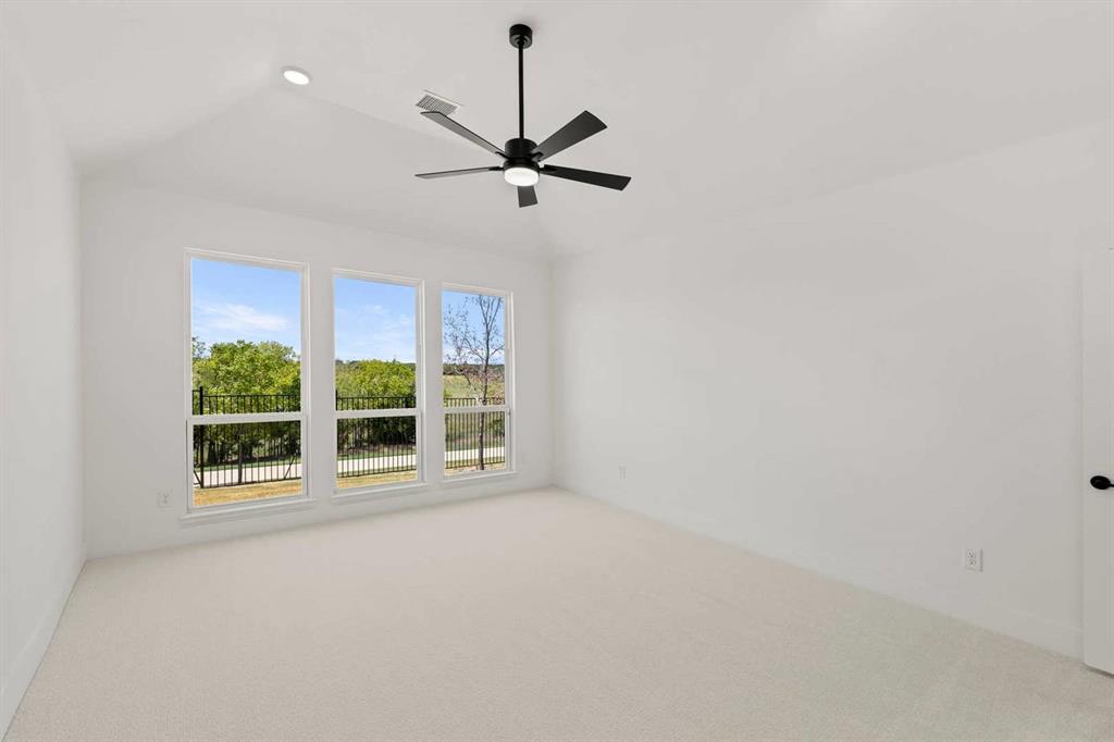 3309 Heather Lake Court Property Photo 18