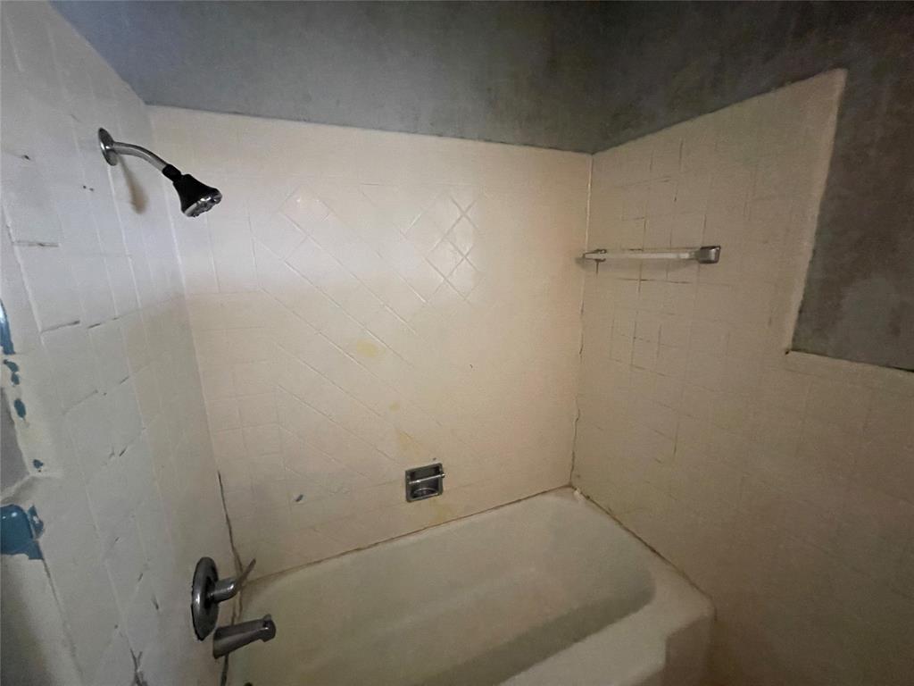 4340 Cummings Drive Property Photo 7