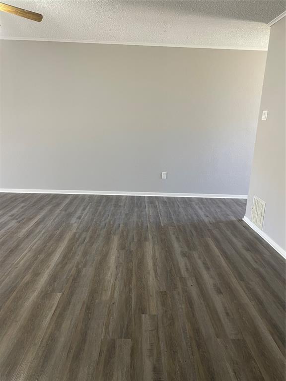 421 Mcgrede Drive Property Photo 5