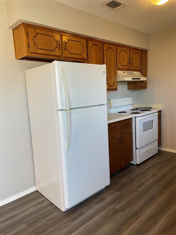 421 Mcgrede Drive Property Photo 8