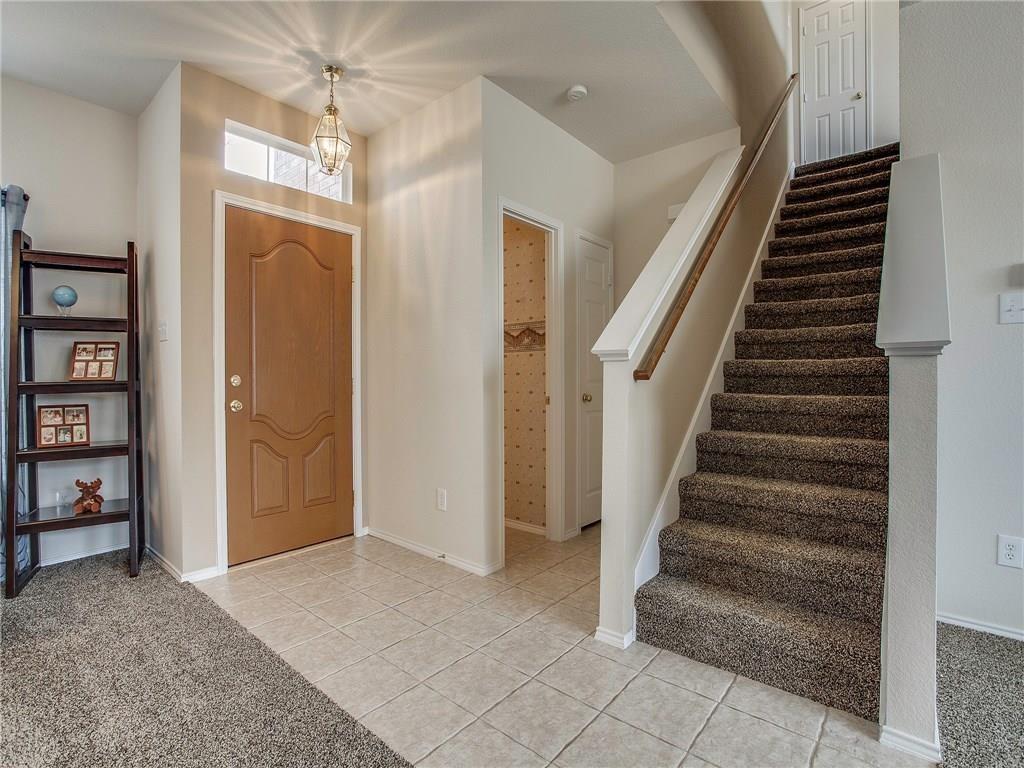 3104 Deleon Drive Property Photo 2