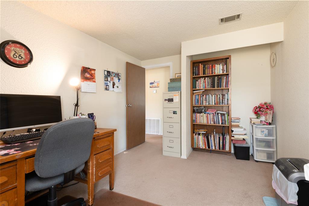 508 W 17th Street Property Photo 15