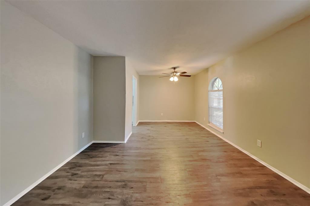 941 Whitehall Drive Property Photo 15