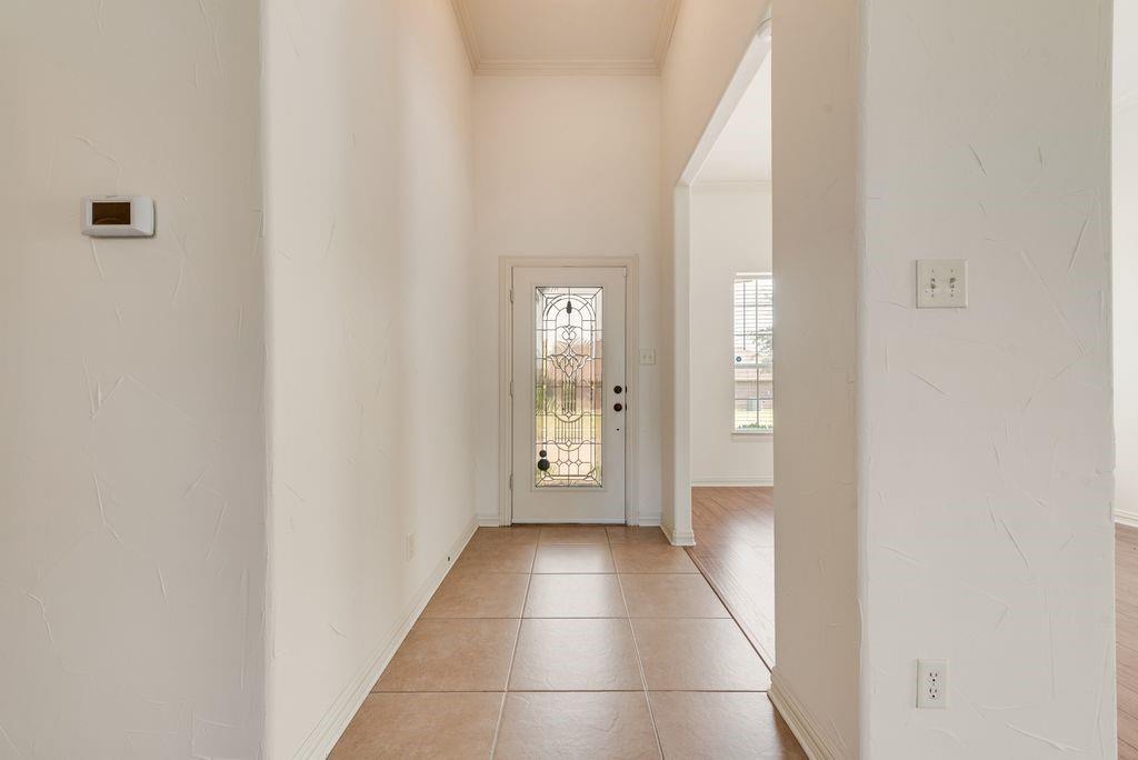 1201 Northwood Lane Property Photo 2