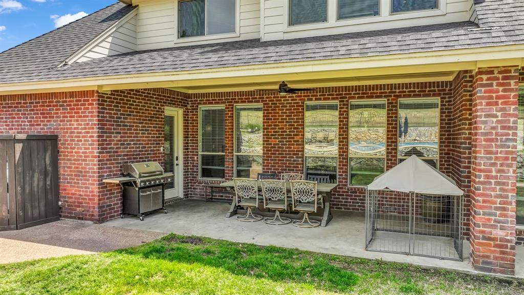 1555 Hunterglenn Drive Property Photo 15