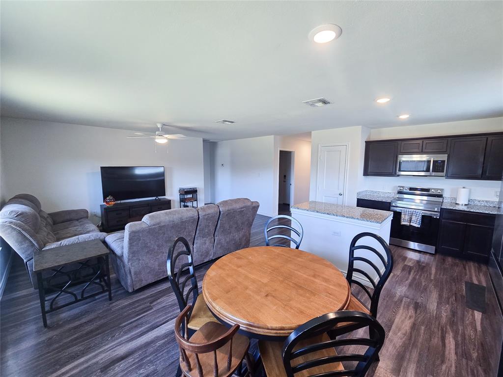 3609 Yamini Drive Property Photo 4