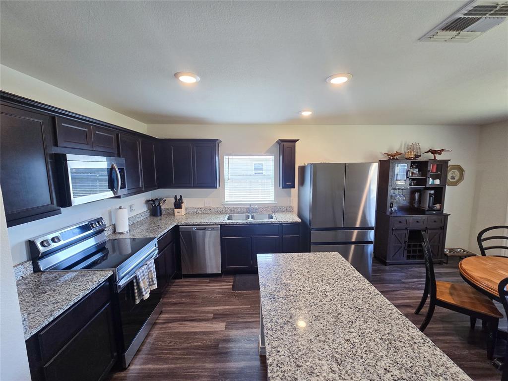 3609 Yamini Drive Property Photo 5