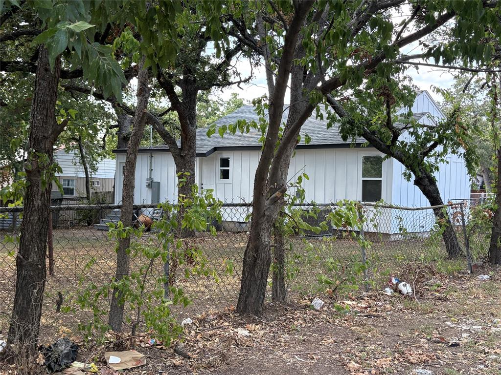 5536 Greenlee Street Property Photo 5