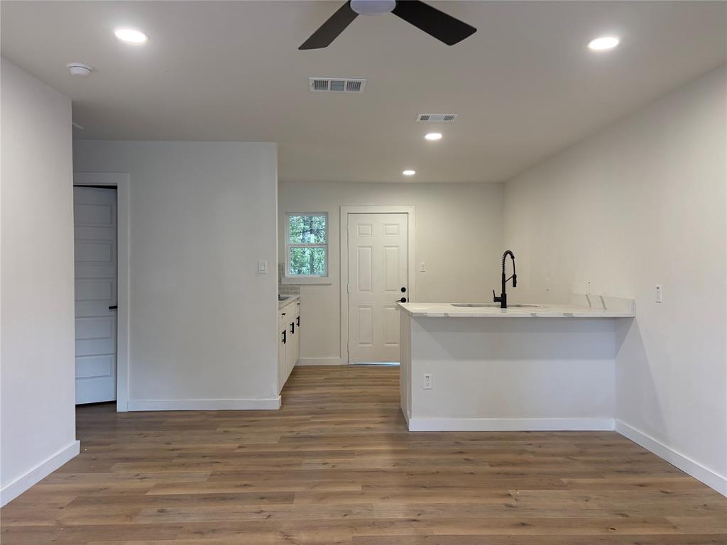 5536 Greenlee Street Property Photo 8