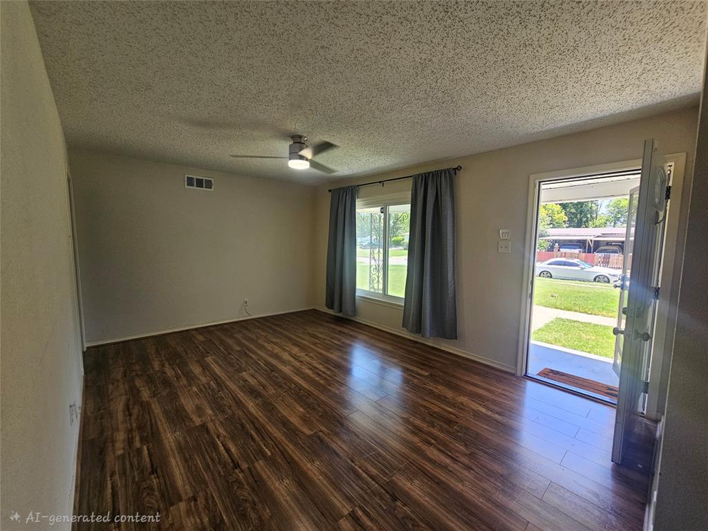 3115 Dahlia Drive Property Photo 4