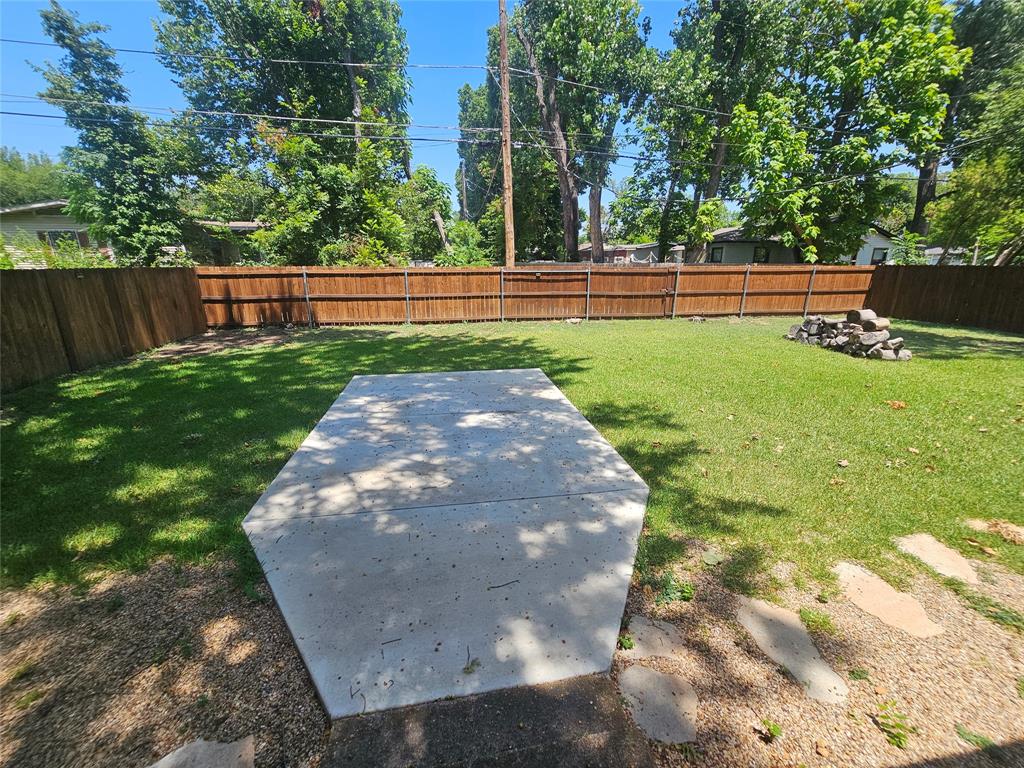 3115 Dahlia Drive Property Photo 13