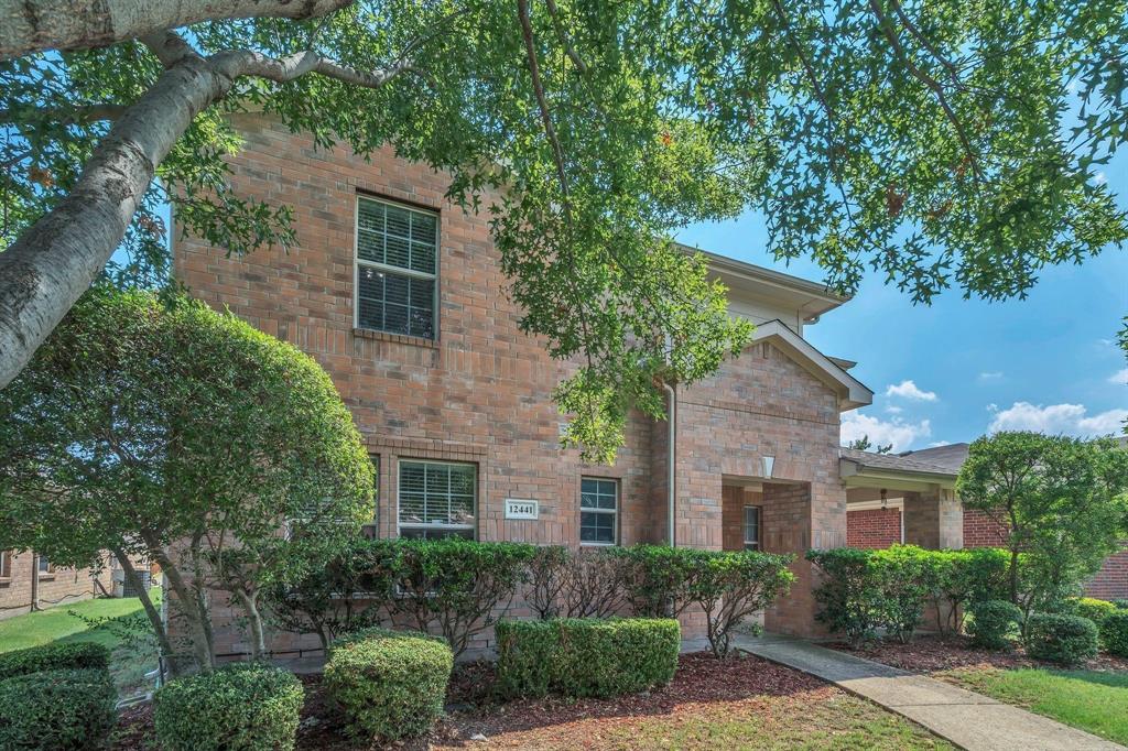 12441 Peak Circle Property Photo 4