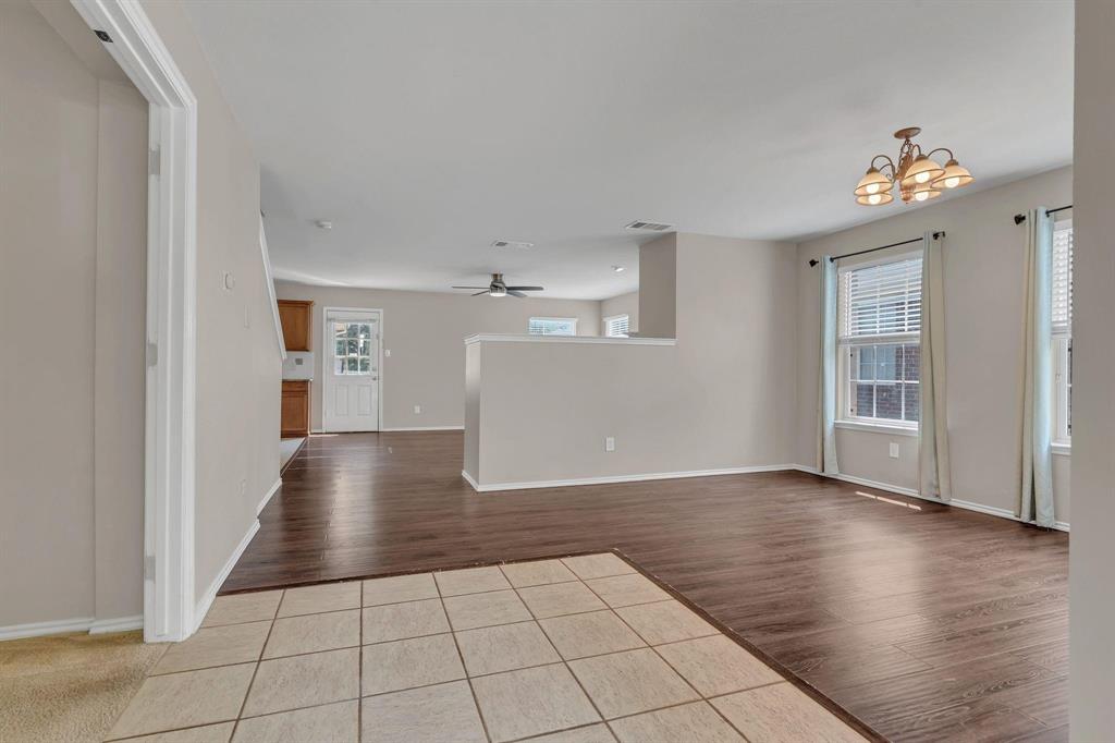 12441 Peak Circle Property Photo 6