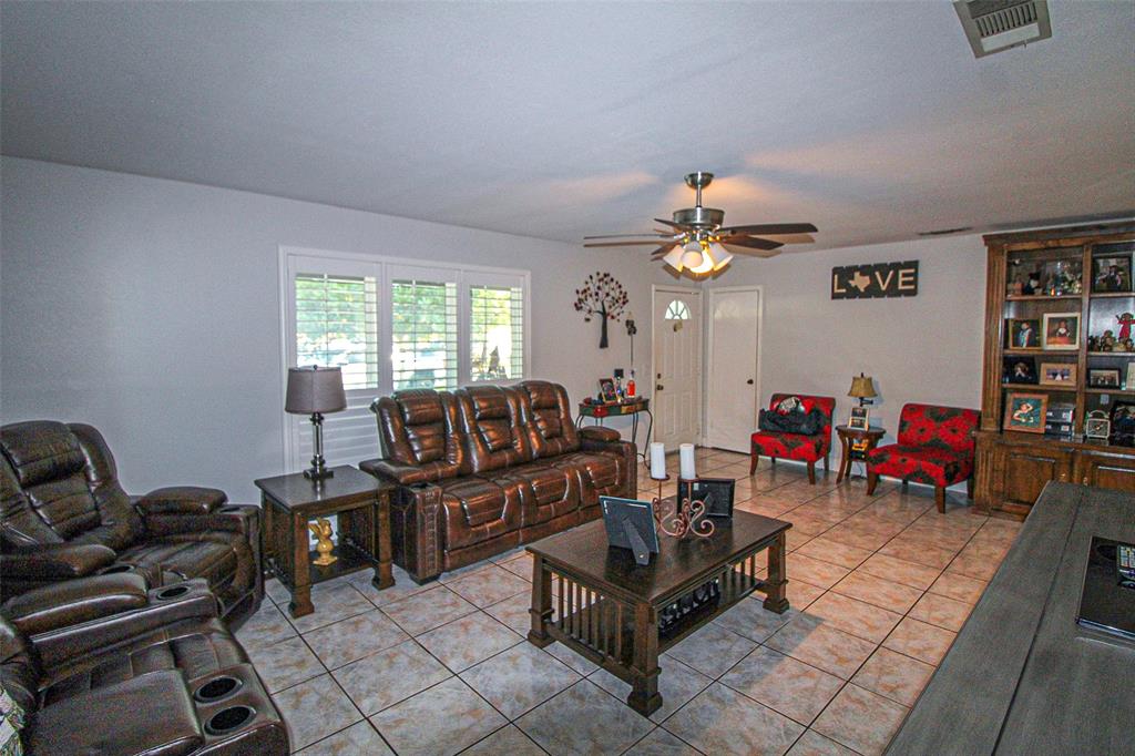 372 Perch Road Property Photo 7
