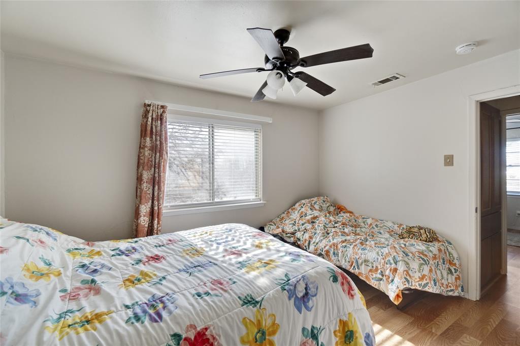 2801 Laramie Street Property Photo 22