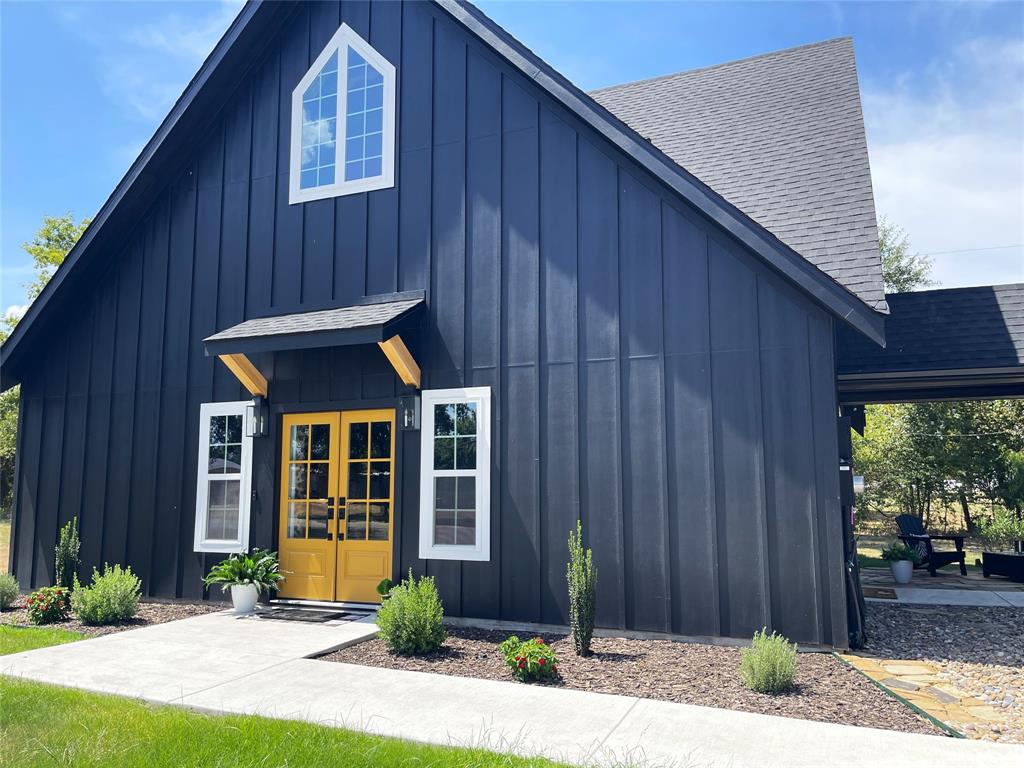 201 Man-o-war Property Photo 32