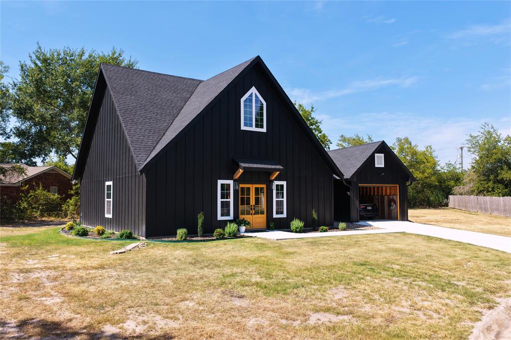 201 Man-o-war Property Photo 38