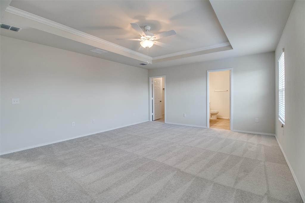 337 Glenwick Lane Property Photo 14
