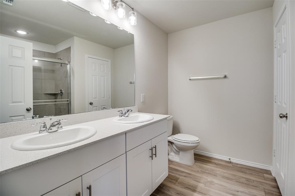 337 Glenwick Lane Property Photo 23
