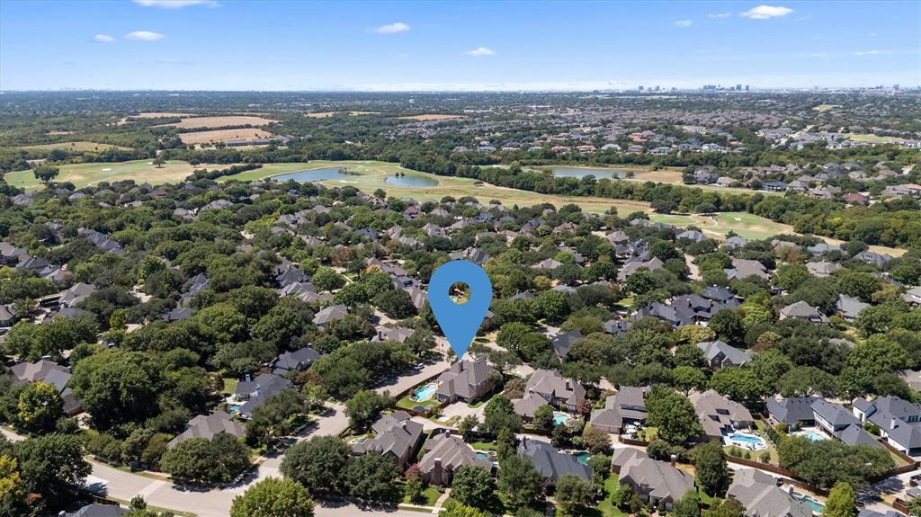 900 Bandera Court Property Photo 3
