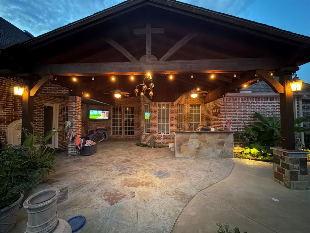 900 Bandera Court Property Photo 32