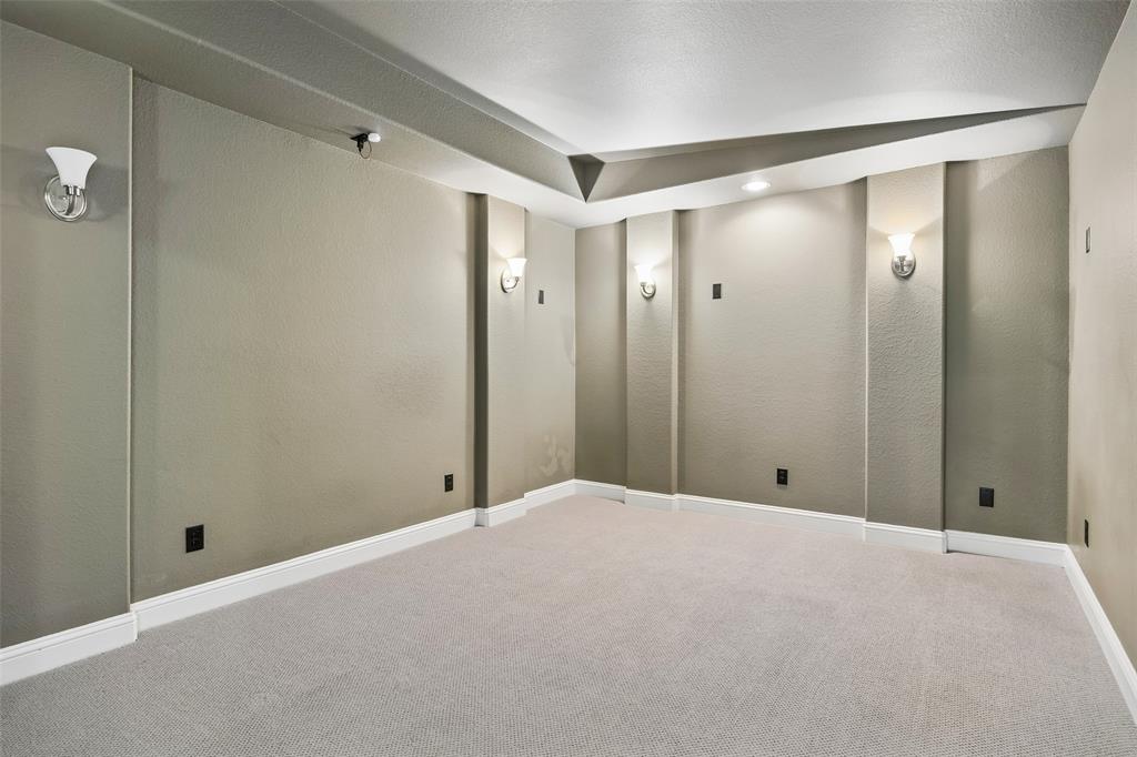 779 Cameron Court Property Photo 24