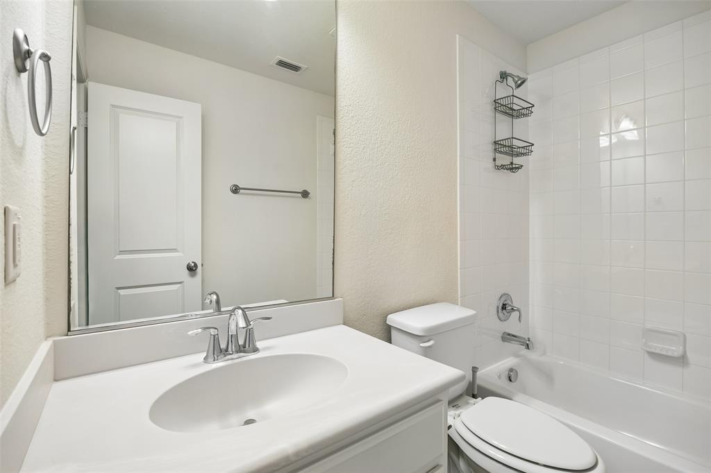 779 Cameron Court Property Photo 25