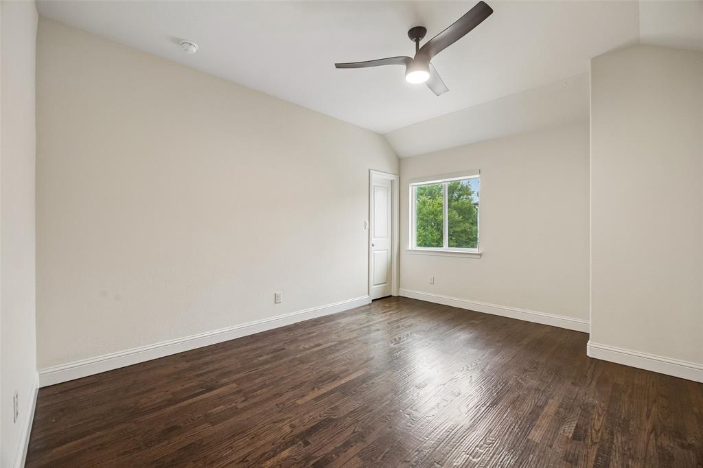 779 Cameron Court Property Photo 26