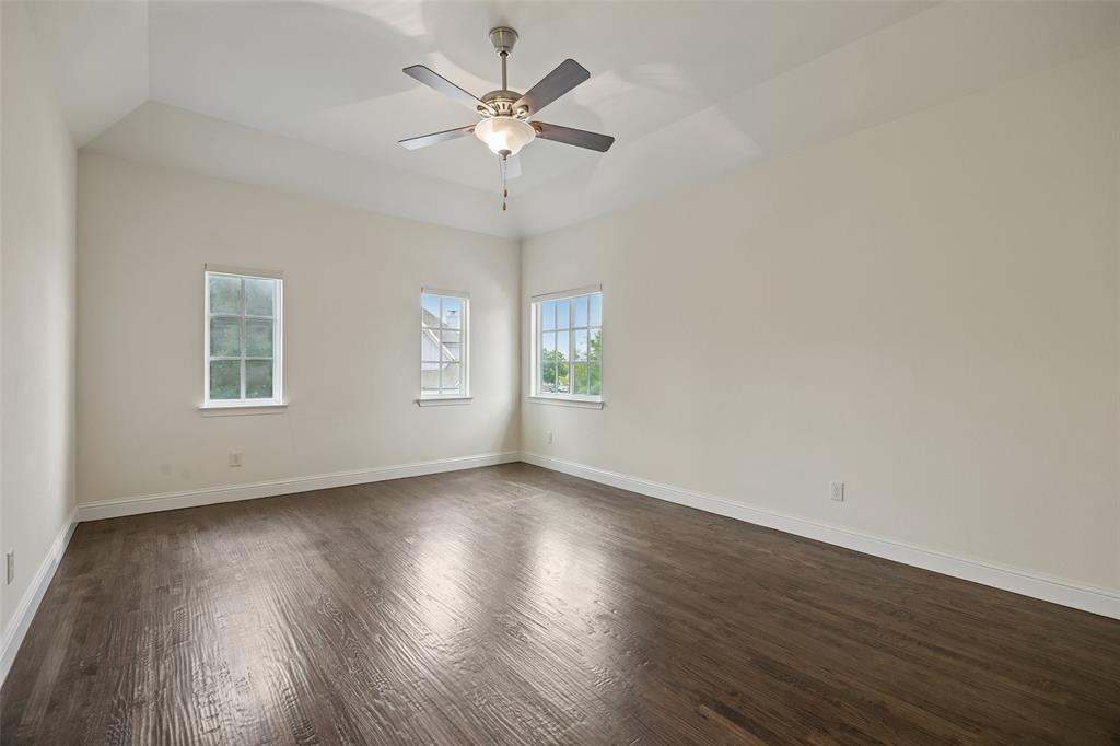 779 Cameron Court Property Photo 27