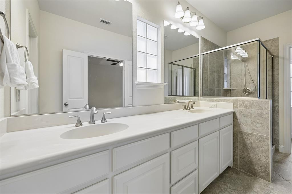 779 Cameron Court Property Photo 29