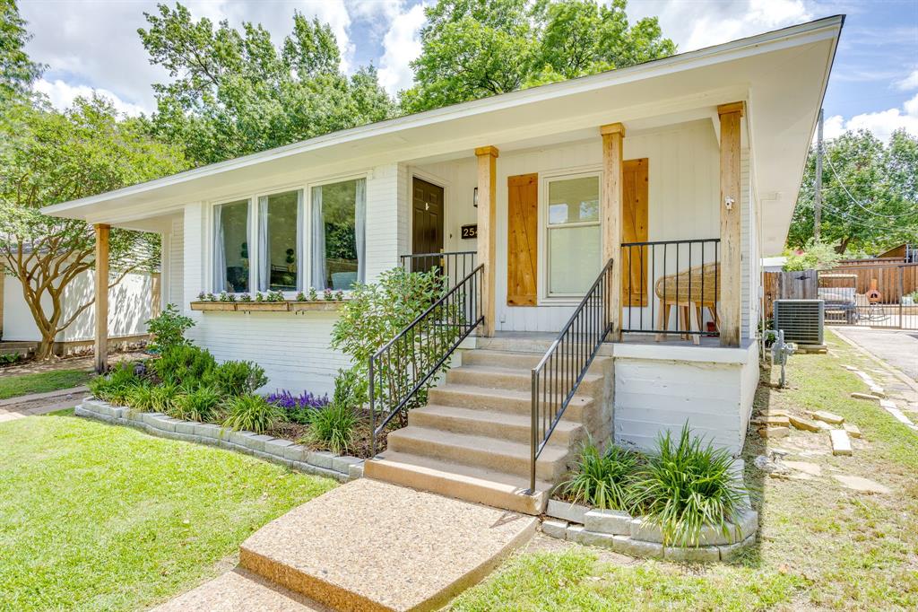 2541 Walsh Court Property Photo 1