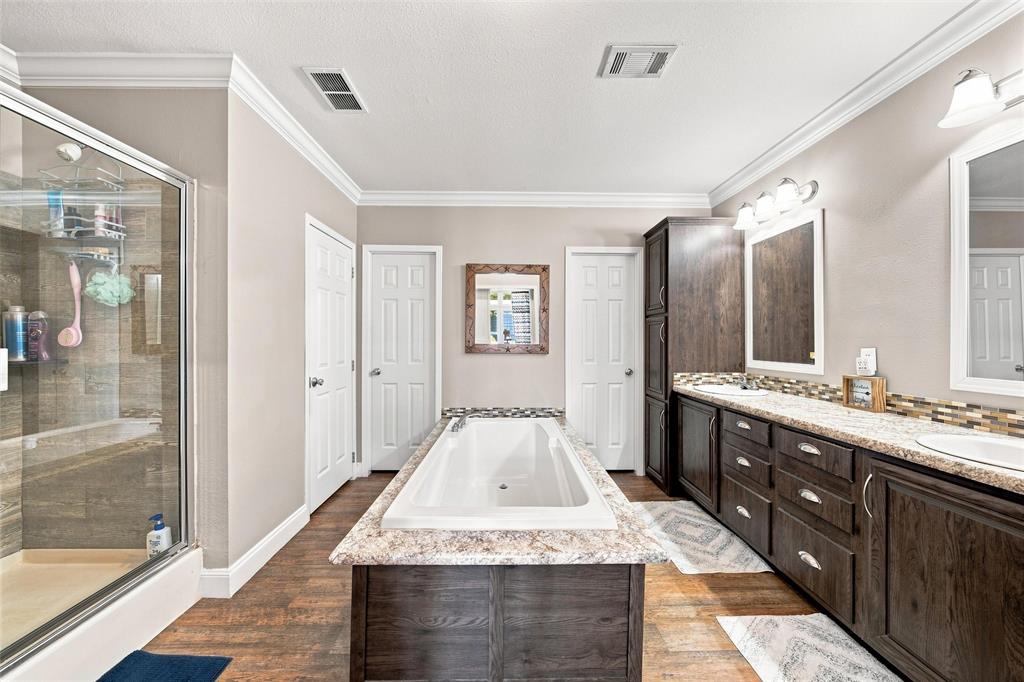 7270 Fm 2954 Property Photo 9
