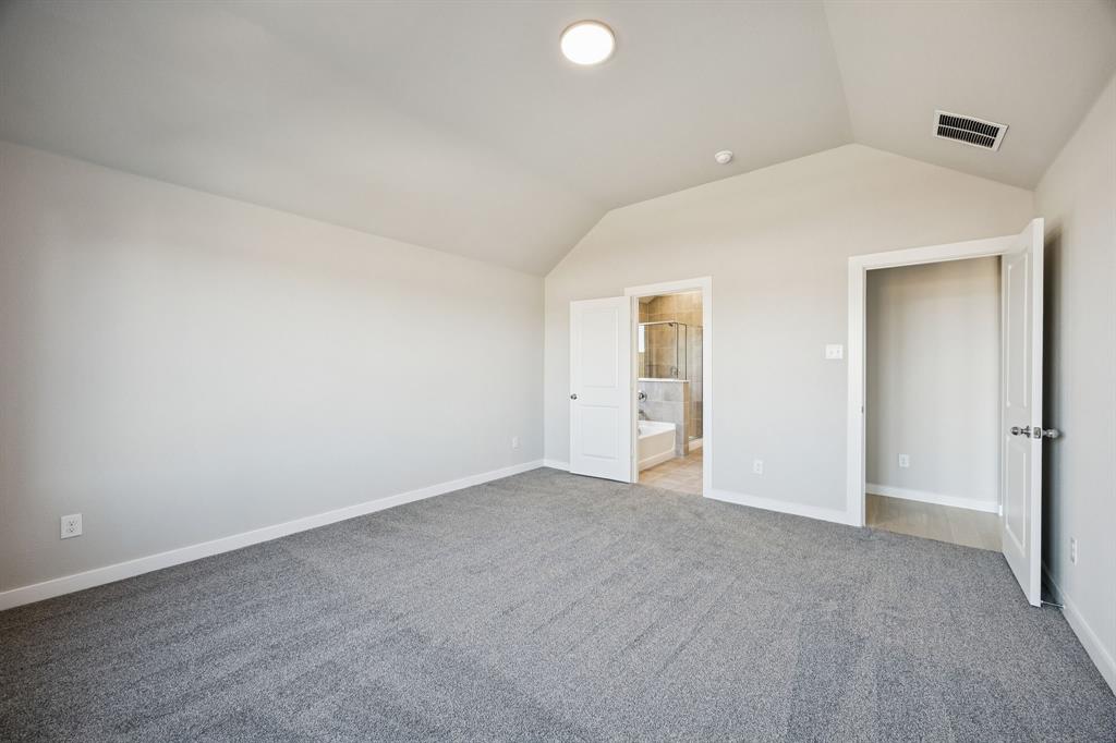 1533 Oakdale Drive Property Photo 13