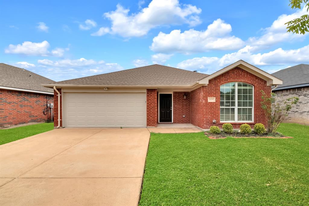 1039 Caliente Drive Property Photo 1