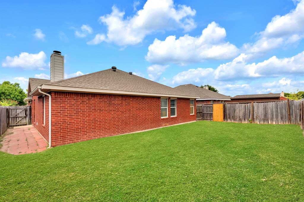 1039 Caliente Drive Property Photo 21