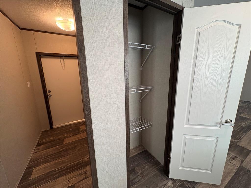 6806 Blue Ridge Road Property Photo 17